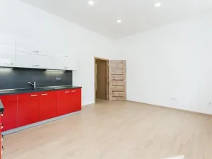 Pronájem bytu 1+kk, Hradec Králové, náměstí Svobody, 30 m2
