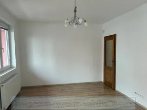 Pronájem bytu 2+kk, Praha - Kyje, Sicherova, 51 m2
