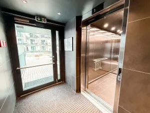 Pronájem bytu 1+kk, Praha - Libeň, Novovysočanská, 28 m2