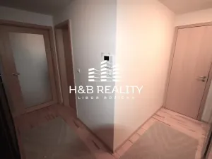 Pronájem bytu 1+kk, Praha - Žižkov, Ke kapslovně, 53 m2