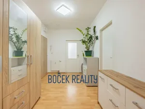 Prodej bytu 3+kk, Žebrák, Sídliště, 62 m2