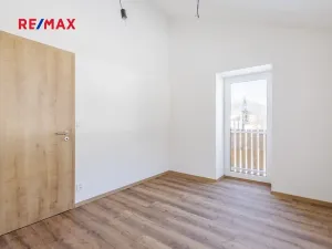 Prodej bytu 3+kk, Svoboda nad Úpou, Nádražní, 65 m2