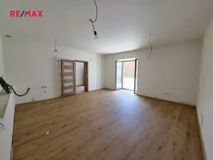 Pronájem bytu 2+kk, Třeština, 56 m2