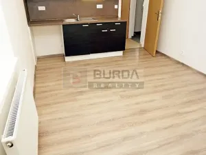 Pronájem bytu 1+kk, Neratovice, 25 m2