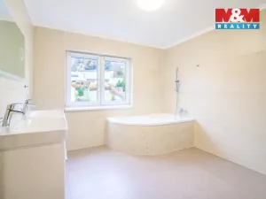 Prodej rodinného domu, Davle, Luční, 140 m2