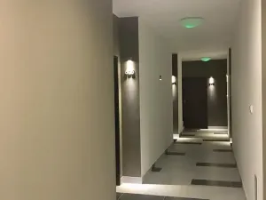 Pronájem bytu 2+kk, Praha, Lovosická, 58 m2