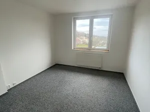 Pronájem bytu 3+kk, Praha - Kobylisy, Pod statky, 55 m2