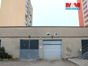 Pronájem garážového stání, Praha - Kamýk, Ve Lhotce, 12 m2
