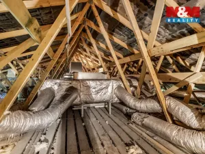 Prodej obchodního prostoru, Krnsko, 700 m2