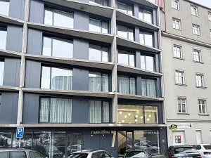 Pronájem bytu 1+kk, Praha - Košíře, Starokošířská, 31 m2