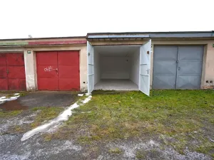 Pronájem garáže, Beroun, 19 m2