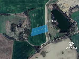 Prodej podílu pole, Chářovice, 1682 m2