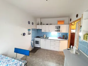 Prodej bytu 3+1, Pardubice, Družby, 78 m2