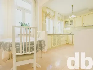 Prodej bytu 2+kk, Karlovy Vary, Vřídelní, 61 m2