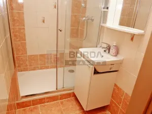 Pronájem bytu 2+kk, Neratovice, 43 m2