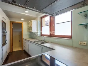 Pronájem vily, Praha - Nebušice, 335 m2