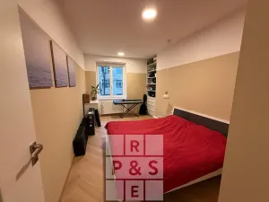 Pronájem bytu 2+kk, Praha - Dejvice, Koulova, 40 m2