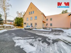 Prodej výrobních prostor, Mariánské Lázně - Úšovice, U Mlékárny, 1870 m2