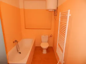 Pronájem bytu 2+kk, Úpice, Regnerova, 51 m2