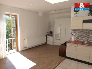 Pronájem bytu 1+kk, Beroun, Plzeňská, 30 m2