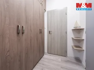 Prodej bytu 1+kk, Milovice - Mladá, Slepá, 40 m2