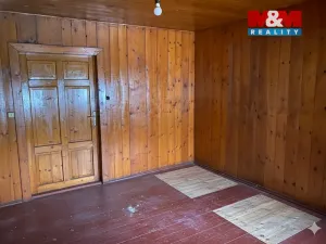 Prodej bytu 2+1, Hejnice, 72 m2