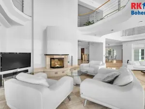 Prodej pozemku pro bydlení, Turnov, Křišťálová, 7976 m2