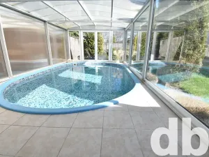 Pronájem bytu 3+kk, Karlovy Vary, Počernická, 140 m2