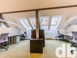 Pronájem kanceláře, Cheb, 26. dubna, 190 m2