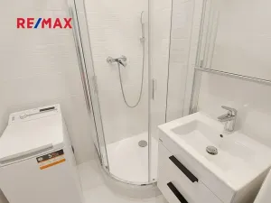 Pronájem bytu 2+1, Mladá Boleslav, náměstí Republiky, 53 m2