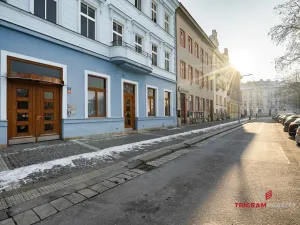 Pronájem bytu 2+kk, Hradec Králové, Eliščino nábřeží, 80 m2