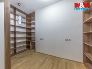 Prodej bytu 4+kk, Praha - Břevnov, Šlikova, 217 m2