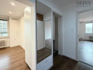 Prodej bytu 3+1, Ostrava, Výškovická, 70 m2