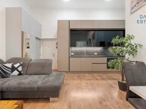 Prodej bytu 2+kk, Křížkový Újezdec, 46 m2