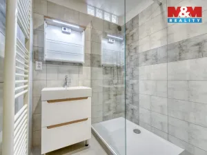 Pronájem bytu 1+1, Klatovy - Klatovy II, Pod Nemocnicí, 39 m2