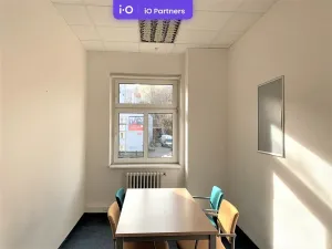 Pronájem kanceláře, Praha - Nusle, Závišova, 526 m2