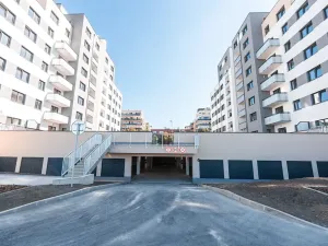 Pronájem bytu 3+kk, Praha - Hlubočepy, Fabiánové, 63 m2