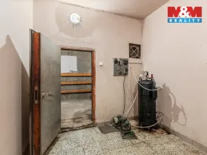 Prodej obchodního prostoru, Kryry - Stebno, 345 m2