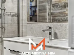 Prodej bytu 2+kk, Náchod, Ruská, 52 m2