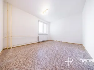 Prodej bytu 3+1, Olomouc, Družební, 78 m2