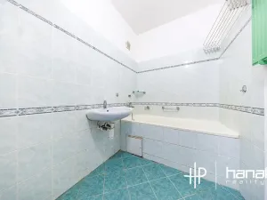 Prodej bytu 3+1, Olomouc, Družební, 78 m2