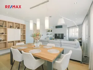 Prodej atypického bytu, Pardubice, Nerudova, 160 m2