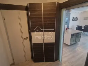 Pronájem bytu 3+kk, Pardubice, Dašická, 81 m2