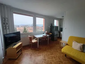 Pronájem bytu 1+kk, Praha - Modřany, Lysinská, 30 m2