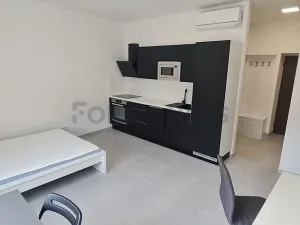 Pronájem bytu 1+kk, Brno, Jakubské náměstí, 32 m2