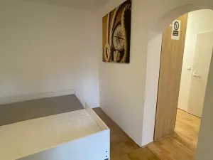 Pronájem bytu 1+1, Zlín, Mokrá II, 46 m2