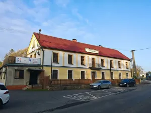 Prodej restaurace, Sádek, 250 m2