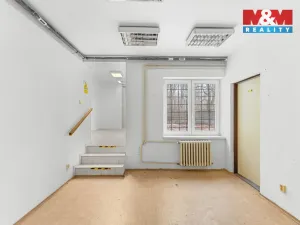 Pronájem výrobních prostor, Libušín, Důl Max, 768 m2