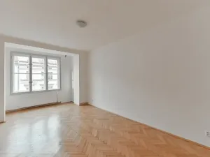 Pronájem bytu 3+1, Praha - Smíchov, Štefánikova, 120 m2