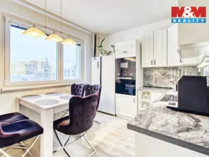 Prodej bytu 2+1, Jirkov, U Stadionu, 60 m2